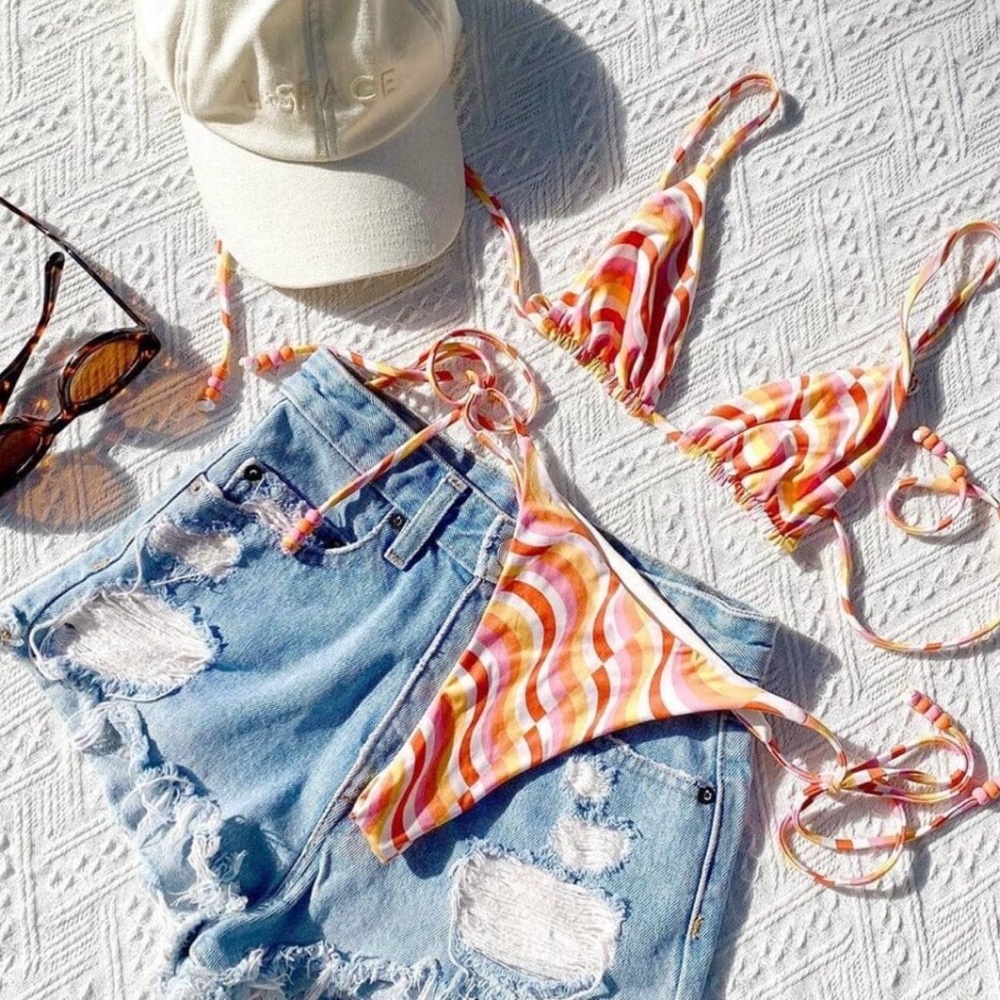 L-space String Bikini Bottoms